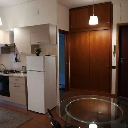 Metro Furio Camillo Roma